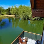 Dom Na Wodzie Mazury Дом отдыха Dzwierzuty