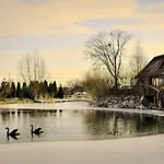 بيت للعطل Dom Na Wodzie Mazury